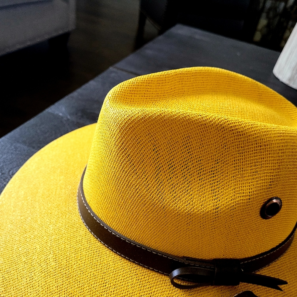 Hat - Picture 2 of 6